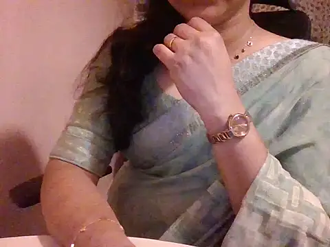 Pinky 4 online show from April 2026 02:36:02 PM