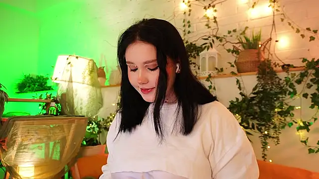 Snapshot of ScarletBlaze chatting on February 2026 07:02:02 PM ScarletBlaze online show from February 2026 07:02:02 PM