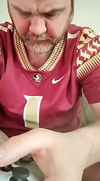 EZYves online show from December 2024 10:15:02 PM