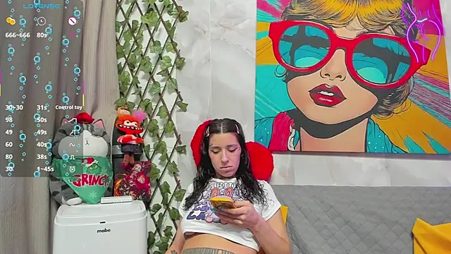 GabiMorgan online show from November 2025 09:04:01 PM