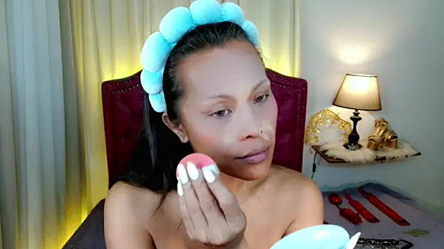 DreamLADYBOY online show from June 2026 12:04:01 AM