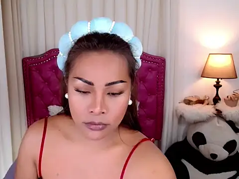 DreamLADYBOY online show from September 2025 01:09:01 AM