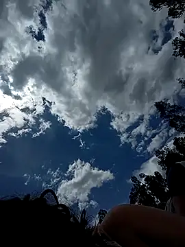 Simone Miller online show from October 2025 03:33:01 PM