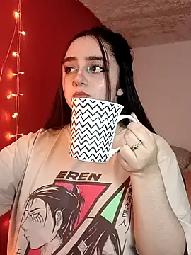 IvonneT online show from October 2025 10:11:01 PM