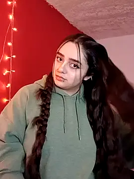 IvonneT online show from October 2025 12:22:02 AM