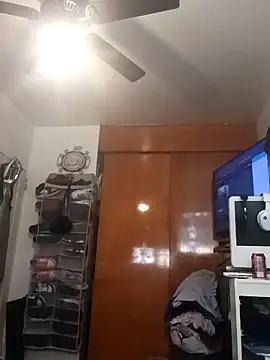 BIG-CkD F online show from September 2025 04:33:02 PM