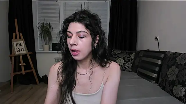 MolagAnna online show from March 2026 07:29:01 PM