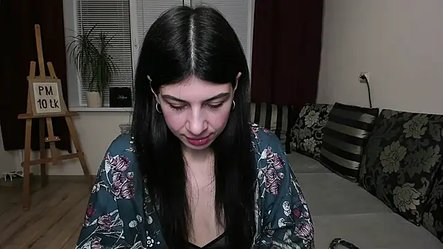 Snapshot of MolagAnna chatting on October 2025 06:38:02 PM MolagAnna online show from October 2025 06:38:02 PM