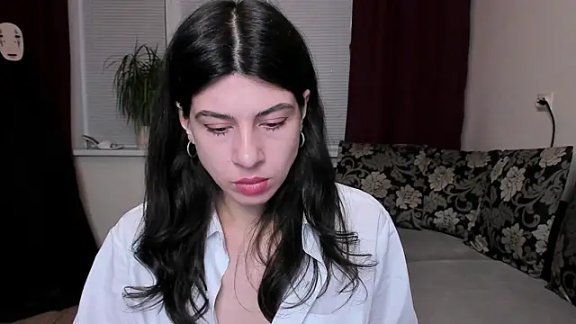 Snapshot of MolagAnna chatting on February 2025 09:12:01 PM MolagAnna online show from February 2025 09:12:01 PM