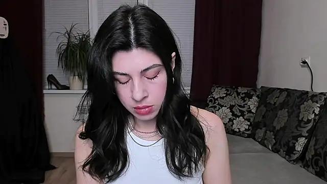 Snapshot of MolagAnna chatting on January 2025 02:35:01 PM MolagAnna online show from January 2025 02:35:01 PM