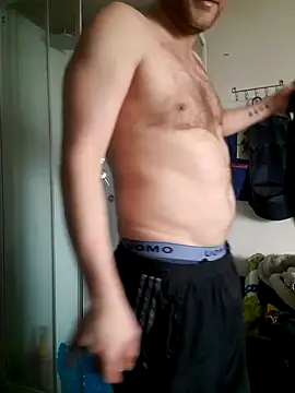 Snapshot of ZupaSerowa chatting on February 2025 11:31:01 AM ZupaSerowa online show from February 2025 11:31:01 AM