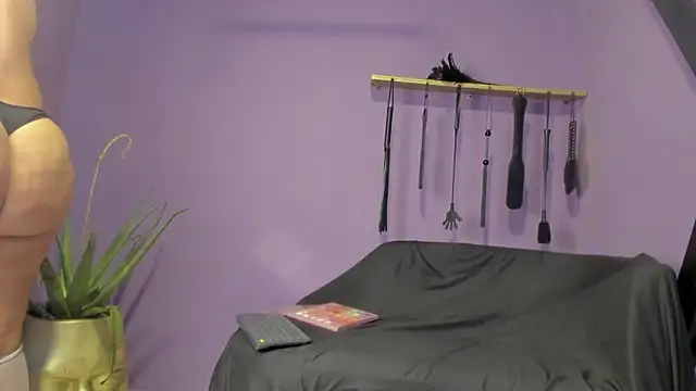 kathe hot online show from March 2026 07:54:02 PM