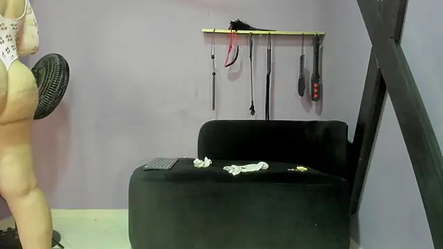 kathe hot online show from June 2026 07:24:01 PM