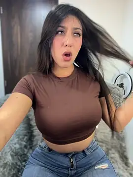 MiaJones21 online show from July 2026 08:53:01 PM