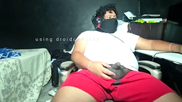 mikfgh50 online show from November 2025 10:26:01 PM