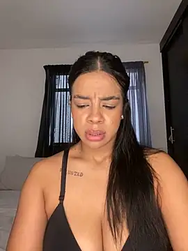 trianawhite online show from March 2026 03:08:02 PM