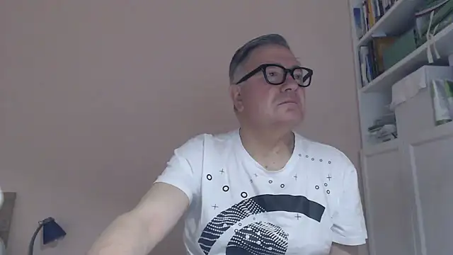 YOU6me online show from June 2026 07:19:02 AM