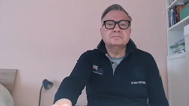 YOU6me online show from April 2026 06:28:01 AM