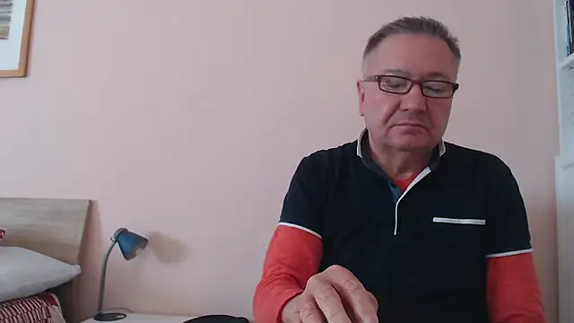 YOU6me online show from October 2025 08:02:01 AM