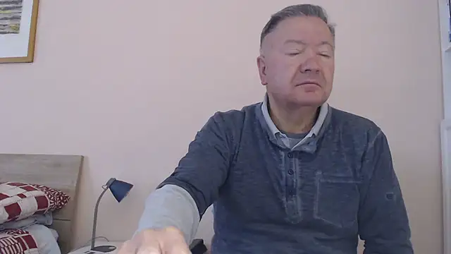 YOU6me online show from November 2025 08:29:01 AM