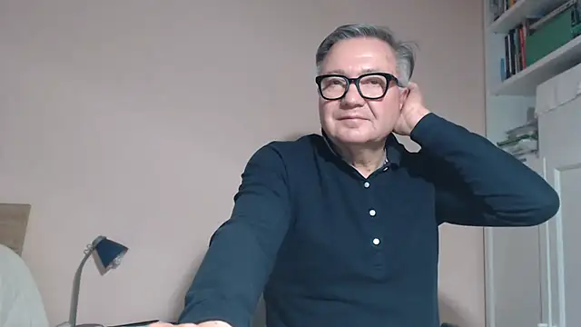 YOU6me online show from March 2026 04:58:02 PM