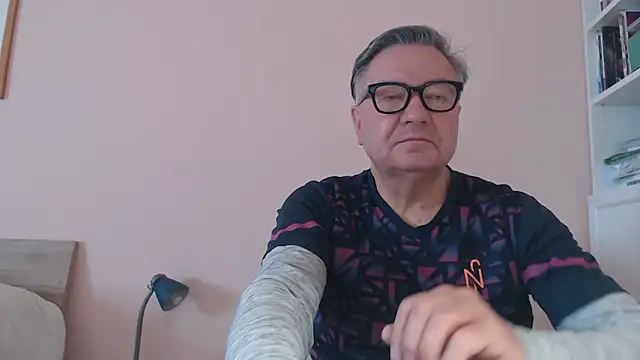 YOU6me online show from February 2026 07:41:02 AM