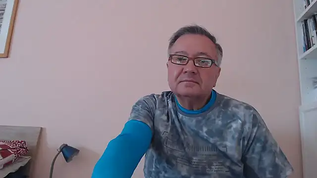 YOU6me online show from October 2025 09:00:02 AM