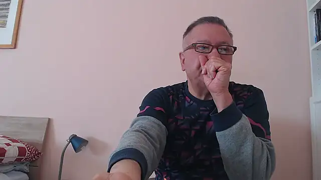 YOU6me online show from October 2025 08:48:01 AM