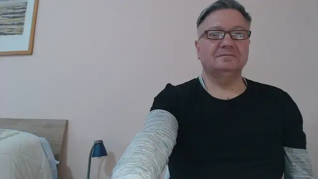 YOU6me online show from March 2025 03:13:02 PM