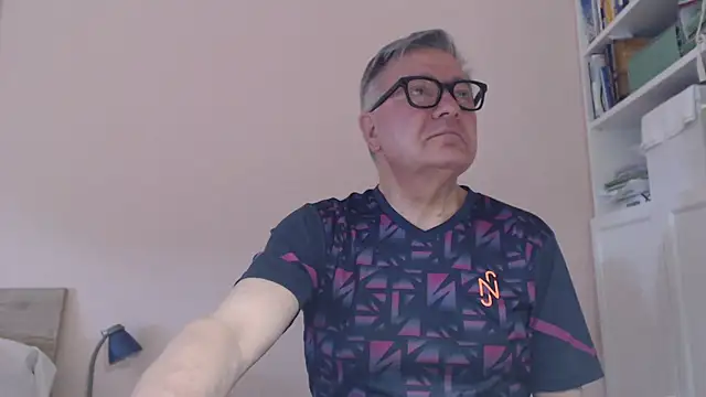 YOU6me online show from June 2026 06:57:01 AM