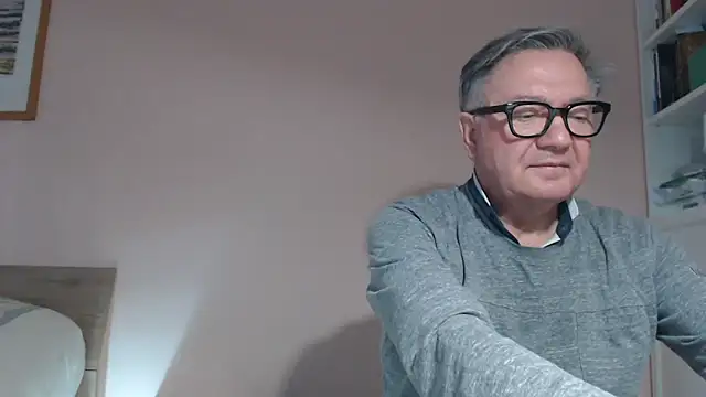 YOU6me online show from February 2026 04:30:01 PM