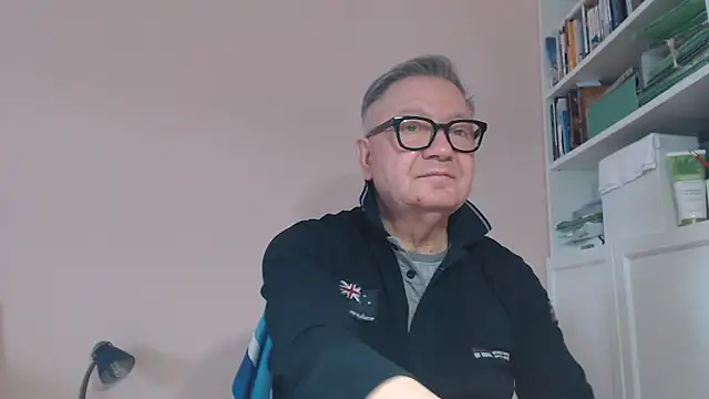 YOU6me online show from April 2026 08:06:01 AM