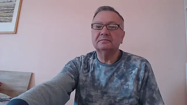 YOU6me online show from October 2025 07:32:01 AM