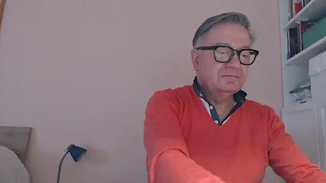 YOU6me online show from February 2026 08:55:02 AM