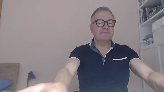 YOU6me online show from July 2026 08:47:01 AM