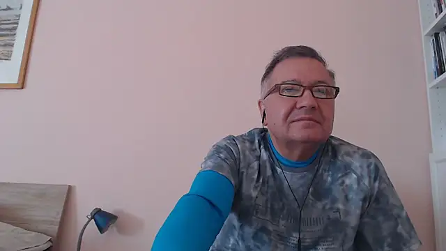 YOU6me online show from September 2025 09:16:02 AM