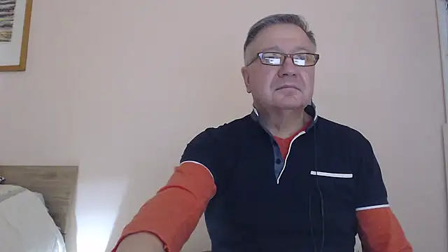 YOU6me online show from November 2025 05:23:01 PM