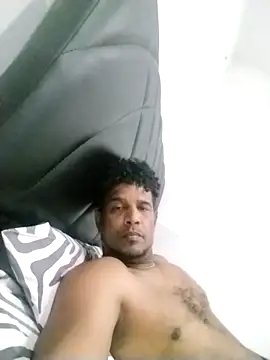 Snapshot of chocolatico1982 chatting on December 2024 07:17:02 PM chocolatico1982 online show from December 2024 07:17:02 PM