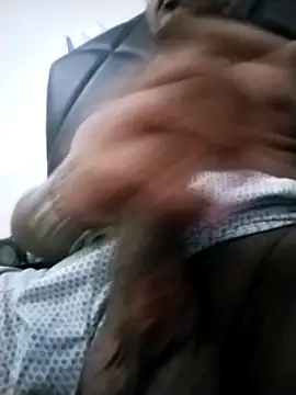 Snapshot of chocolatico1982 chatting on February 2025 03:54:02 PM chocolatico1982 online show from February 2025 03:54:02 PM