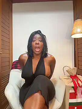 Snapshot of lissetlong69 chatting on November 2025 09:37:02 PM lissetlong69 online show from November 2025 09:37:02 PM