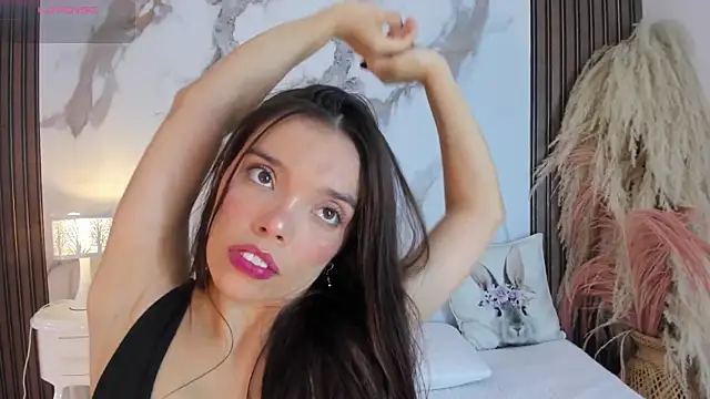 hannahill69 online show from March 2026 05:05:01 AM