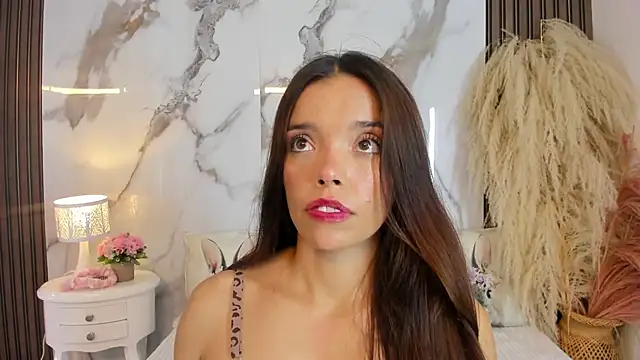 hannahill69 online show from April 2026 05:12:01 AM