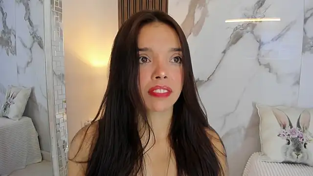 hannahill69 online show from September 2025 04:30:01 AM