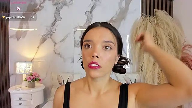 hannahill69 online show from May 2026 05:11:01 AM