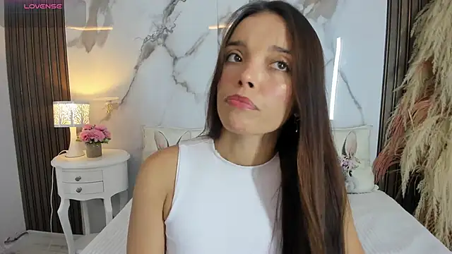 hannahill69 online show from March 2026 04:42:02 AM