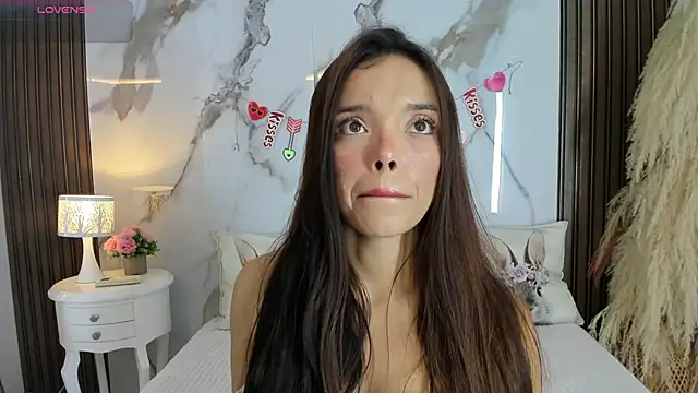 hannahill69 online show from February 2026 04:45:01 AM