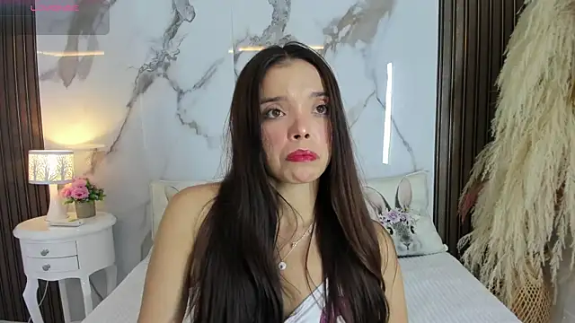 hannahill69 online show from February 2026 04:56:02 AM