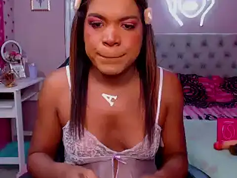 Snapshot of alexa_rodriicum chatting on November 2025 08:03:02 AM alexa rodriicum online show from November 2025 08:03:02 AM