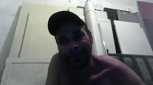 Snapshot of Bang_Bang22 chatting on January 2025 06:33:01 AM Bang Bang22 online show from January 2025 06:33:01 AM