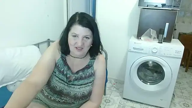 Snapshot of RidemerafSuzana chatting on January 2025 02:28:02 PM RidemerafSuzana online show from January 2025 02:28:02 PM